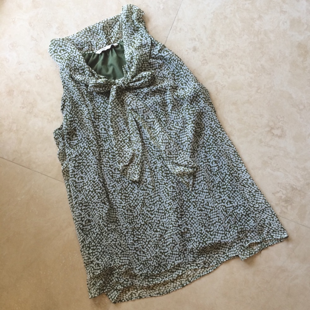Old Navy Sleeveless Blouse Plus Size XXL